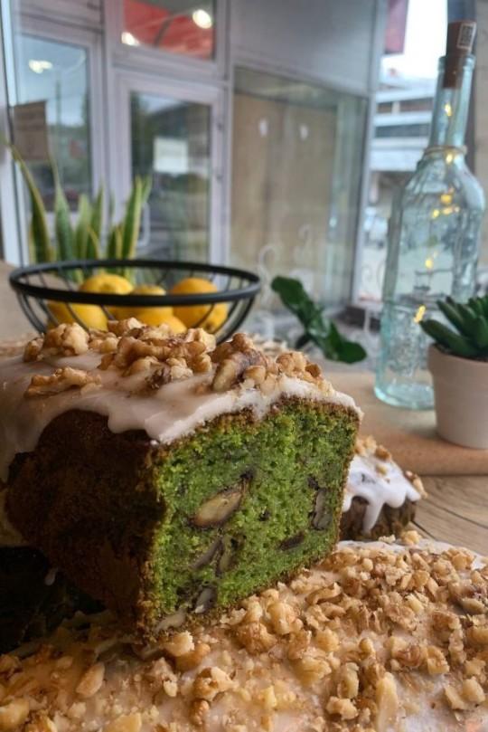 Кекс шпинатный с грецкими орехами, 100 г.