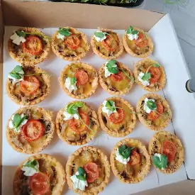 Тарталетки, запеченные с грибами