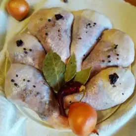 Ножки куриные фаршированные грибами