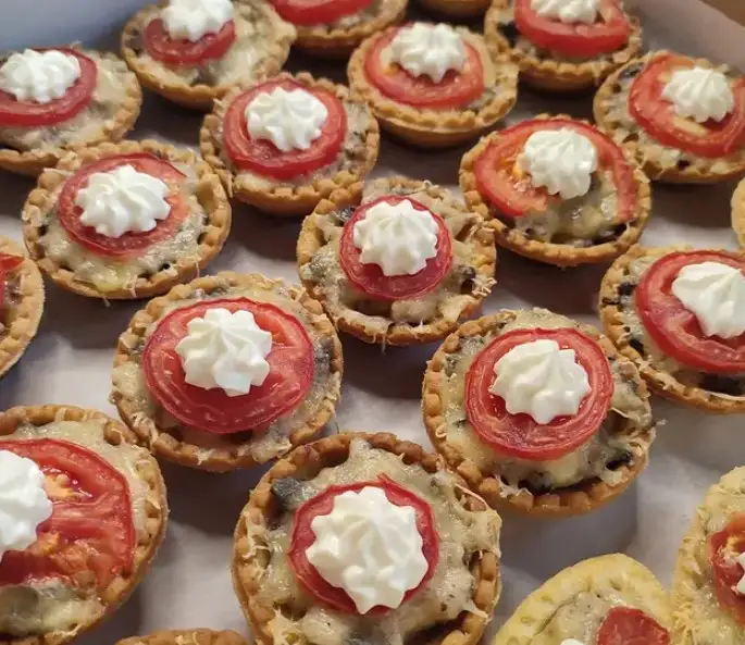 Тарталетка с жульеном