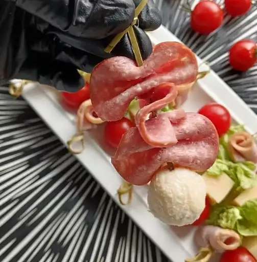 Канапе фото 2