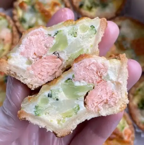 Мини-киши с ферелью и брокколи