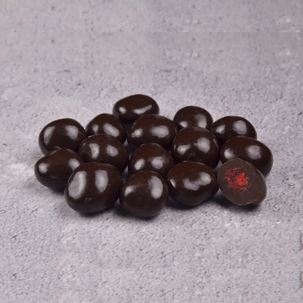 Драже клюква в шоколадной глазури фото 2