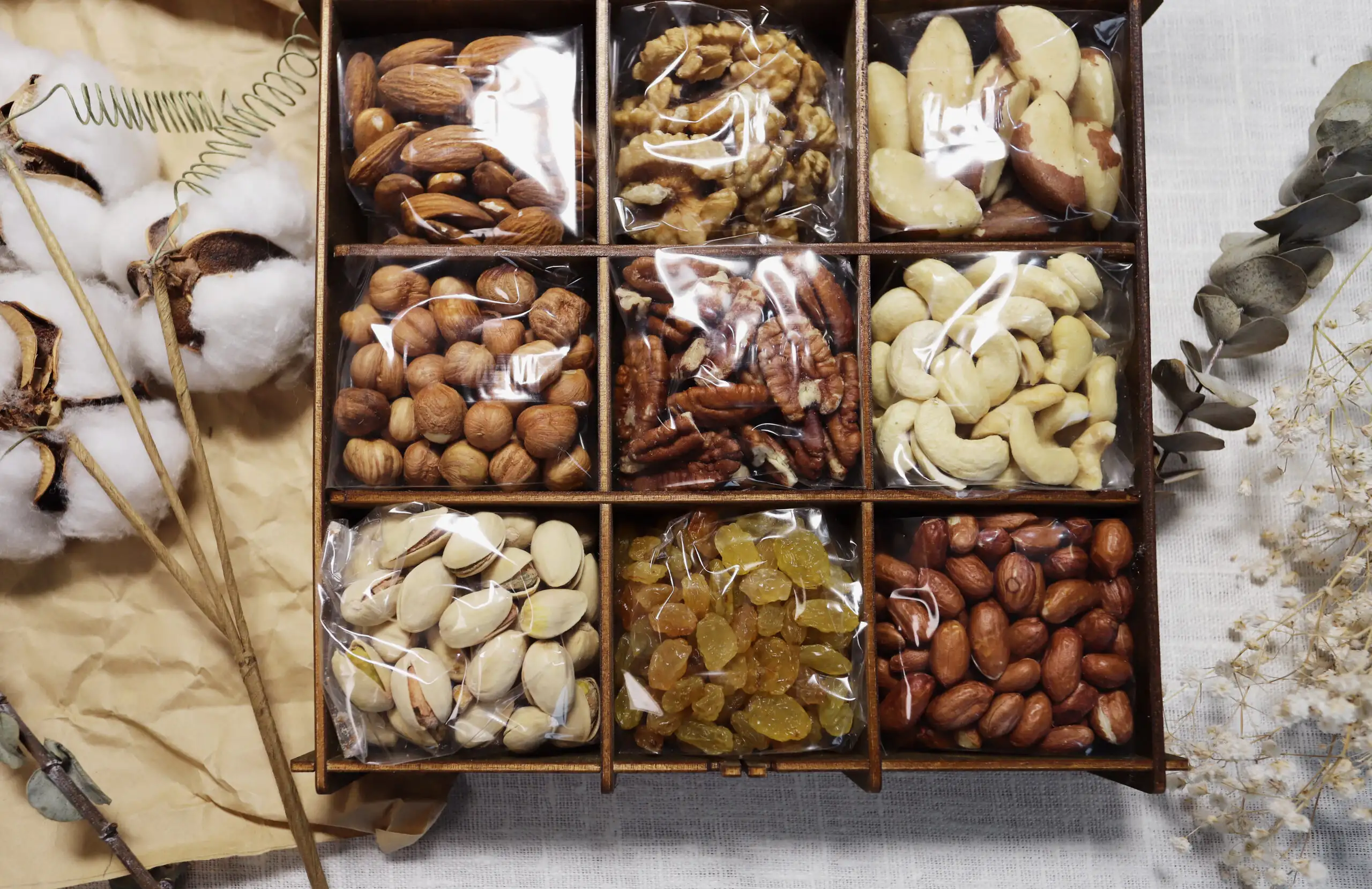 Набор в деревянной коробке «Ореховая звезда здоровья» фото 2