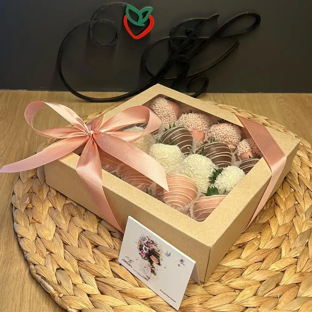 Клубника в шоколаде с декором, 20 шт. фото 3