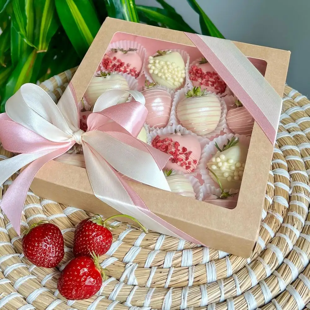 Клубника в шоколаде «Бело-Розовая», 16 шт. фото 3