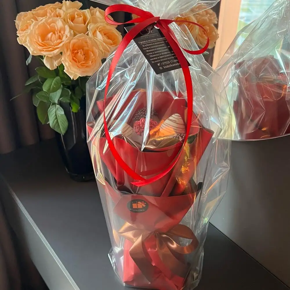 Букет из клубники в шоколаде «Бордо», 7 ягод фото 2