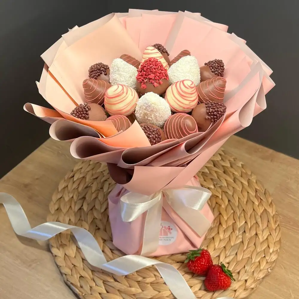 Букет из клубники в шоколаде, 19 ягод фото 2