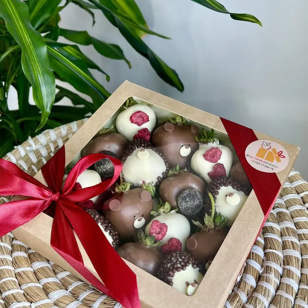 Клубника в шоколаде «Мишки-Ёжики», 16 шт. фото 3