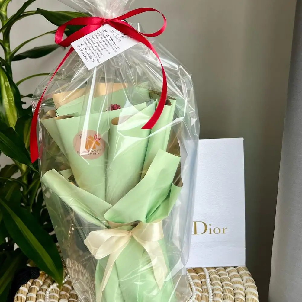 Букет из клубники в шоколаде «Оливковый», 7 ягод фото 3