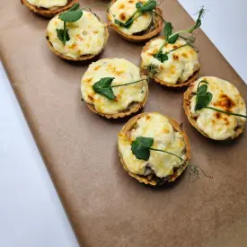 Тарталетки с жюльеном