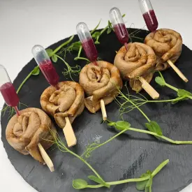 Печеночные блины с клюквенным джемом, 500 г