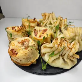 Блинные мешочки с жюльеном