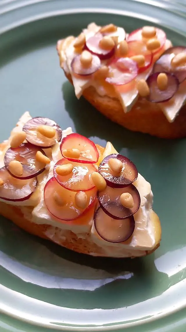 Брускеты в ассортименте, 6шт. фото 2