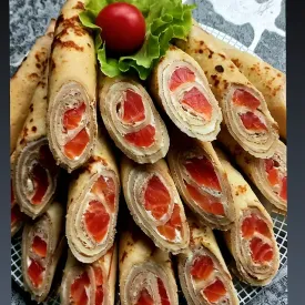 Блинчики с форелью и твердым сыром, 350гр.