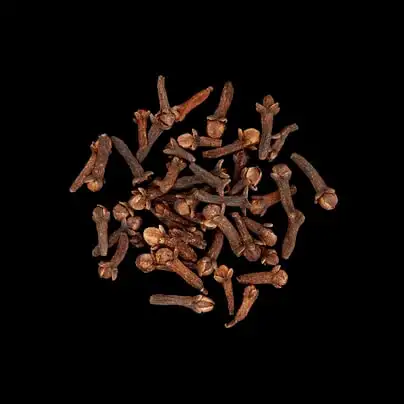 Гвоздика целая