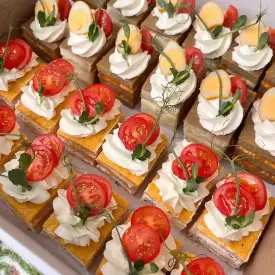 Закусочные пирожные