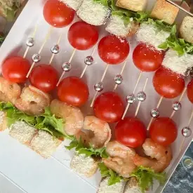 Канапе с креветками