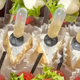 Канапе «Камамбер»