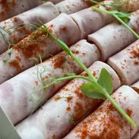 Рулетики из ветчины