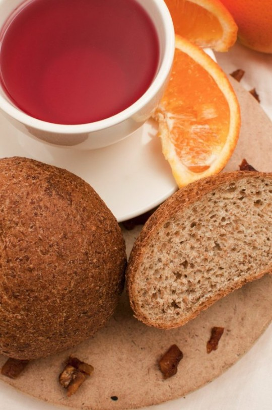 Булочка с цукатами, 120 г.