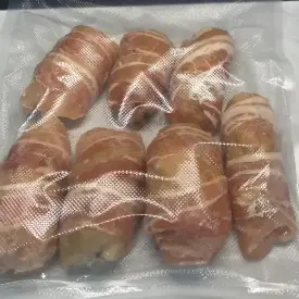 Фаршированные рулетики в беконе