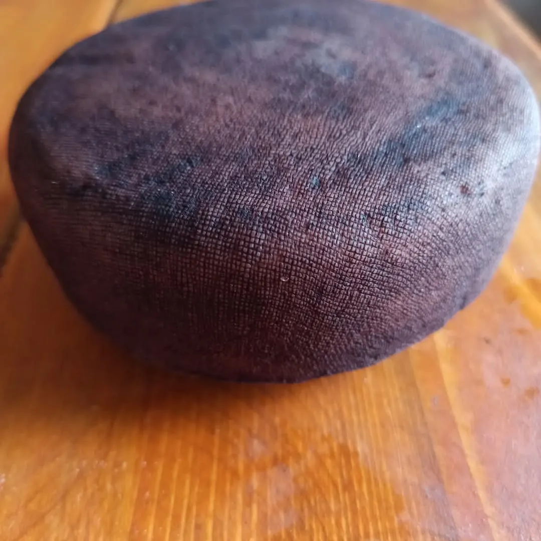 Козий сыр полутвердый "Кабра Аль Вино" фото 4