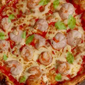 Пицца с чесночными креветками