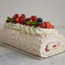 Меренговый рулет