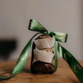 Финик в шоколаде с вишней и фундуком, 1 шт.