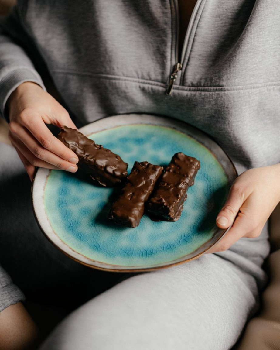 Батончик сникерс, 1 шт. фото 1