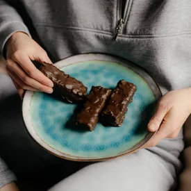 Батончик сникерс, 1 шт.