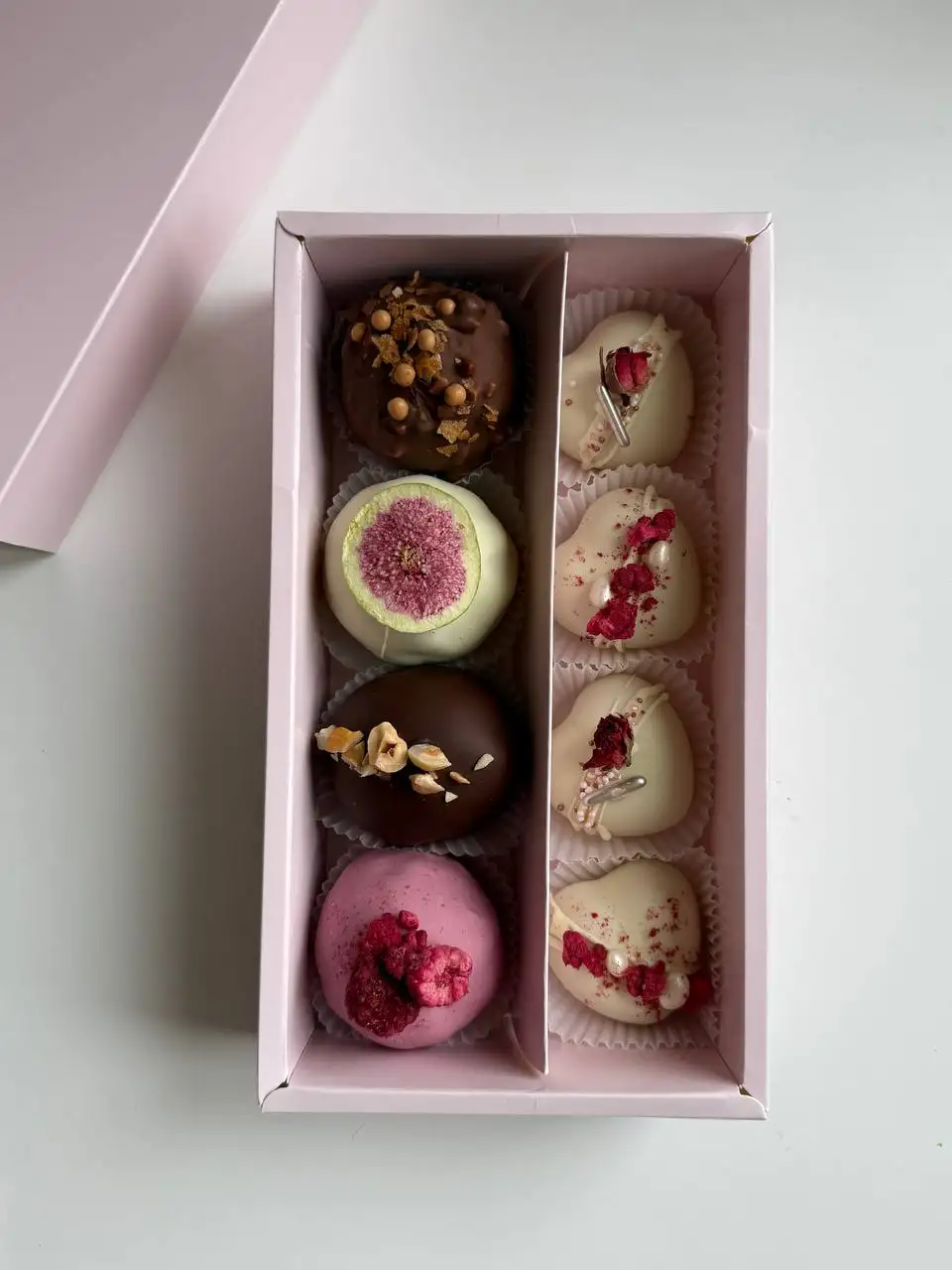 Набор пирожных "Картошка + муссовые сердечки" фото 2