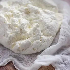 Рикотта с чесноком и укропом, 250 г