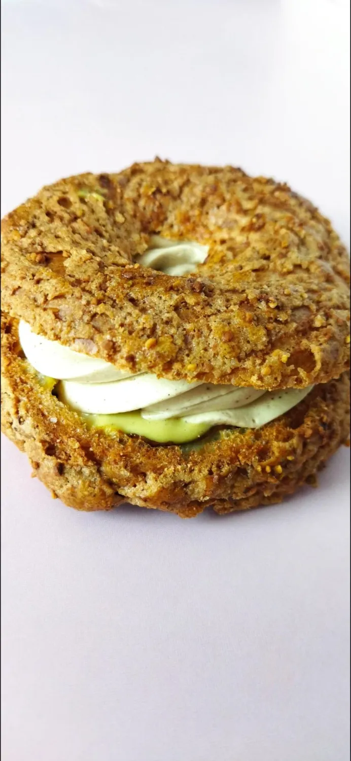 Пирожное "Пари-Брест" фисташковое, 1 шт