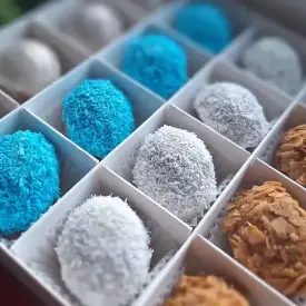 Орешки с кокосовым кремом