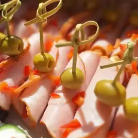 Рулетики из ветчины