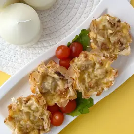 Корзиночки с грибами, ветчиной и картофелем