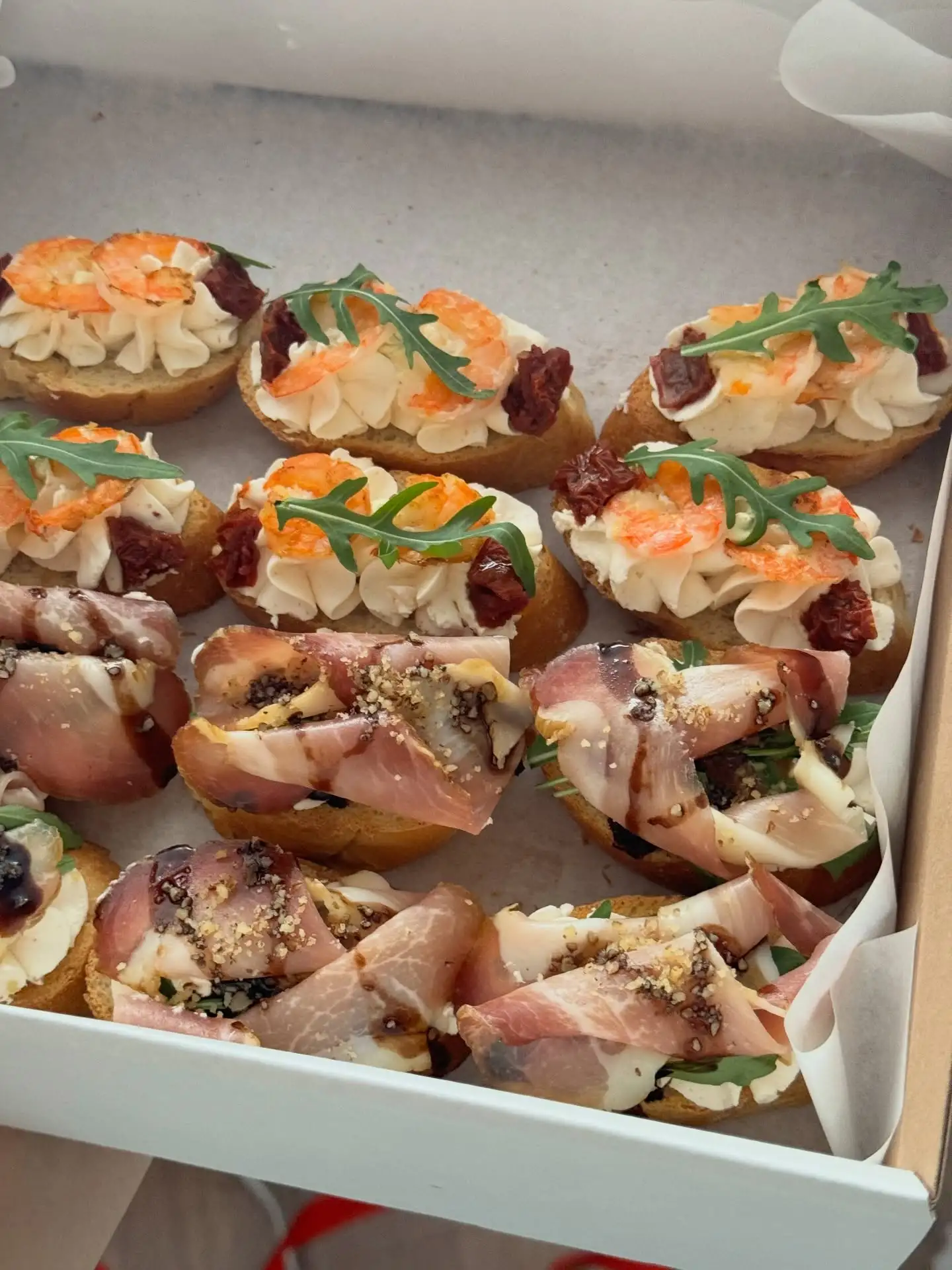 Брускетты в ассортименте фото 3