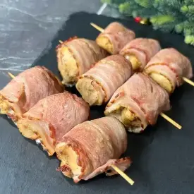 Шашлычки из курицы с беконом