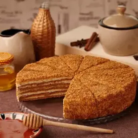 Торт «Медовик»