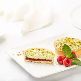 Тарт с фисташкой и малиной, замороженный