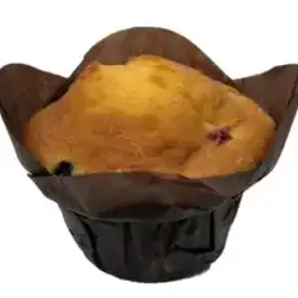 Маффин с черной смородиной