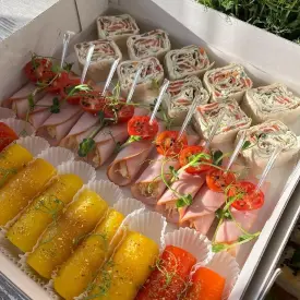 Бокс «Рулетики пикантные»