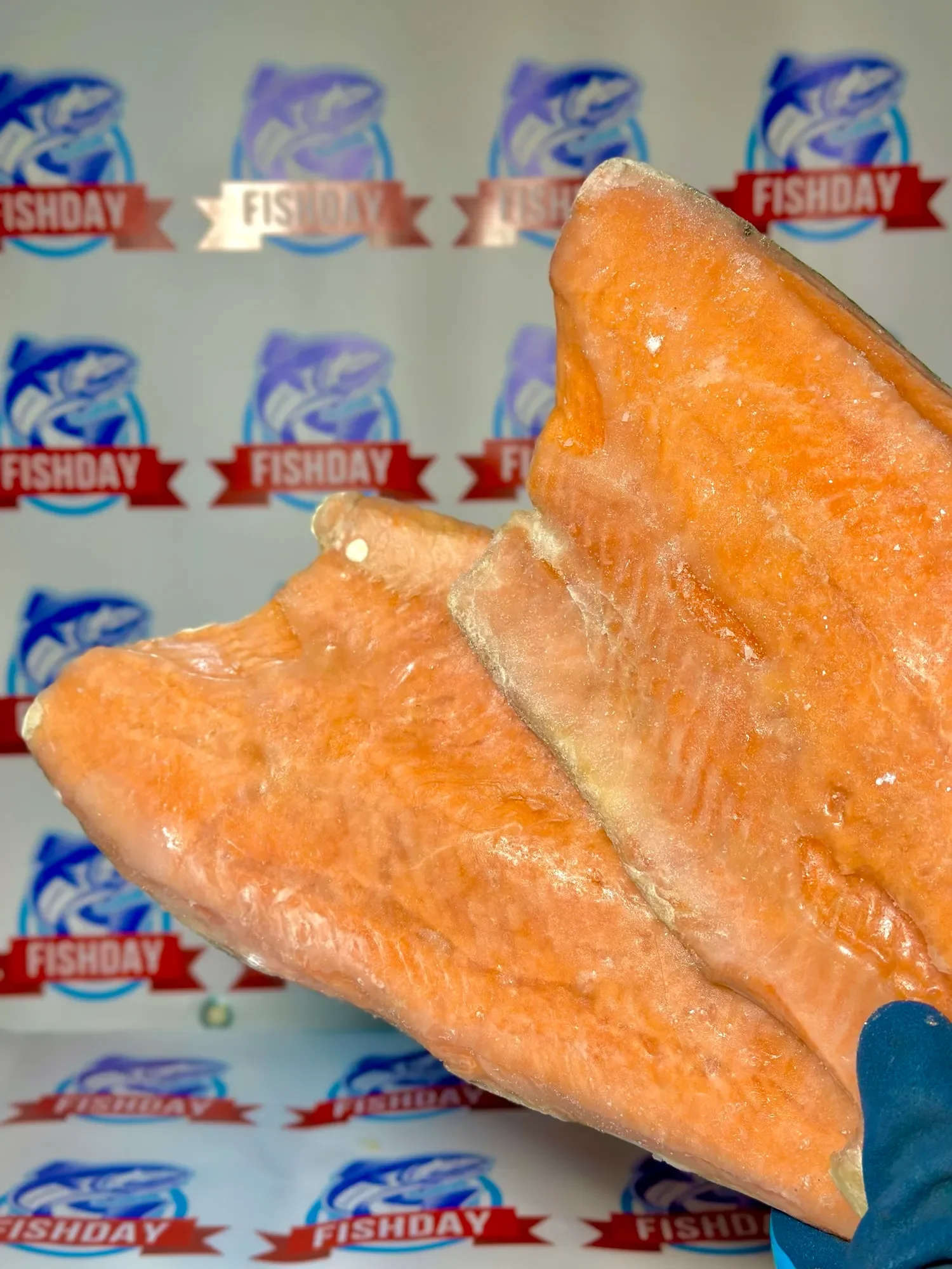 Филе Кеты на шкуре фото 2