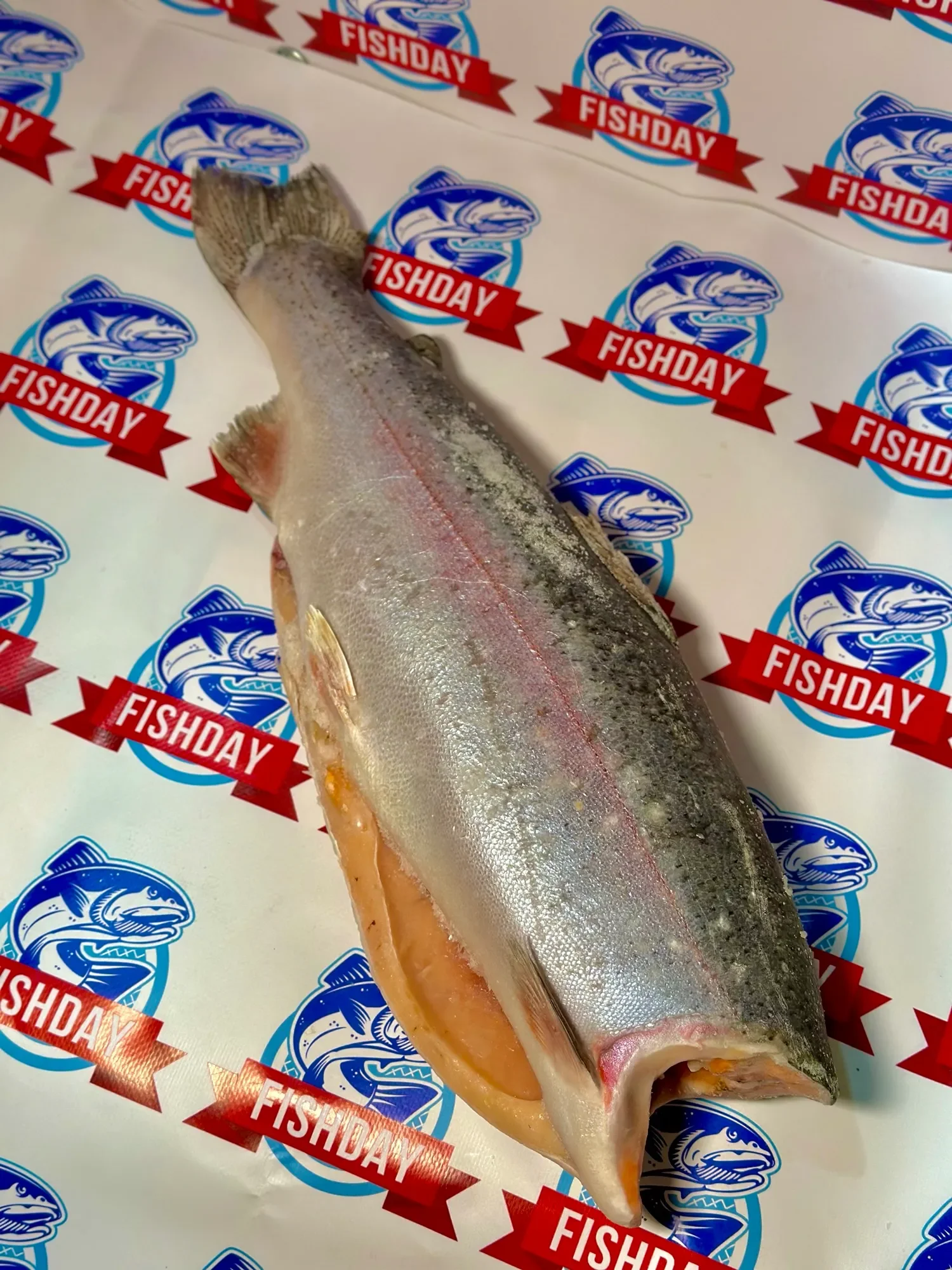 Форель потрошеная без головы фото 2