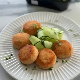 Биточки из свинины с сыром