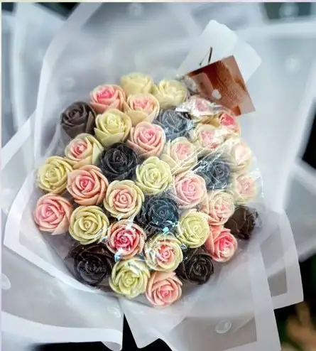 Букет из шоколадных цветов фото 3