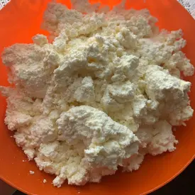 Творог из козьего молока