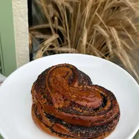 Плюшка с маком